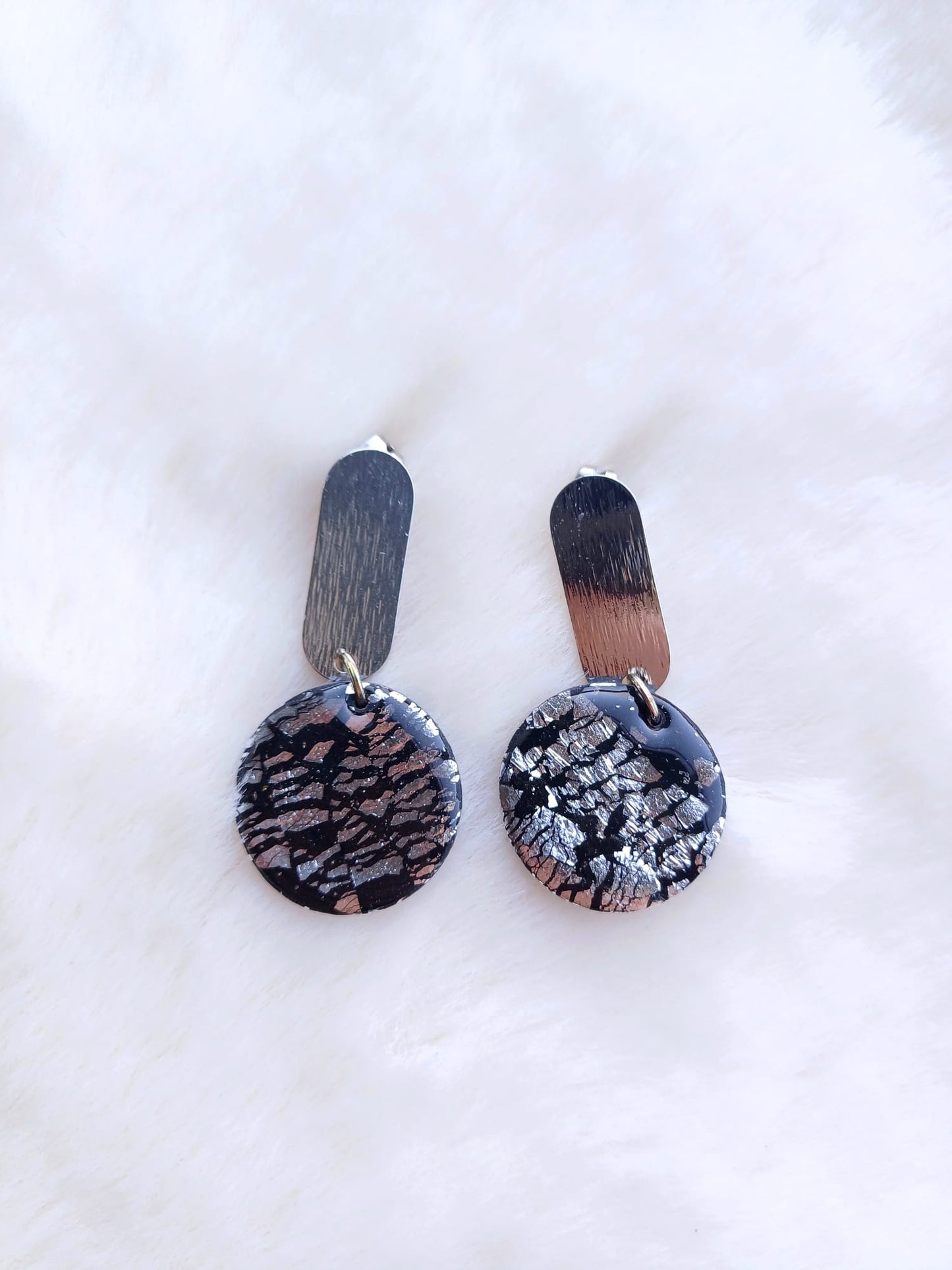 Oorbellen Sarah zwart - Soulmade Signature