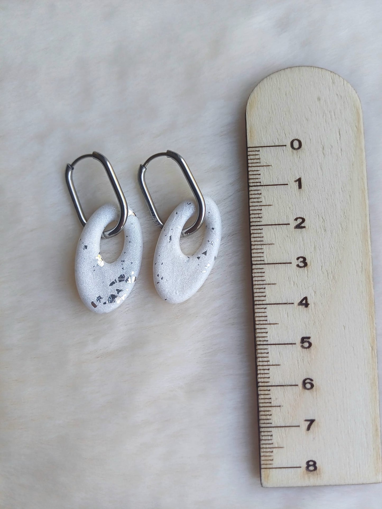 Oorbellen Amy - wit & zilver