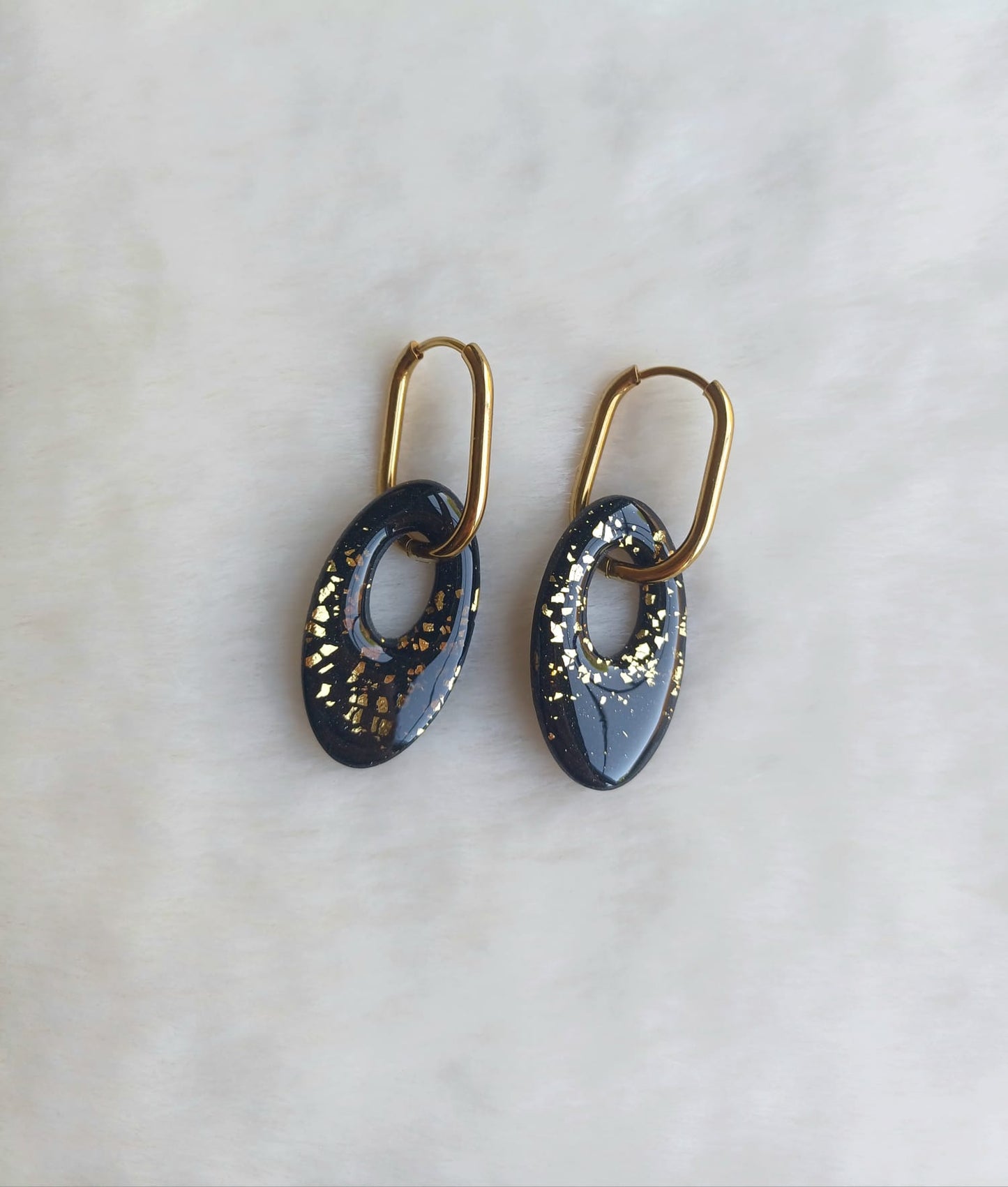 Oorbellen Amy - zwart & goud